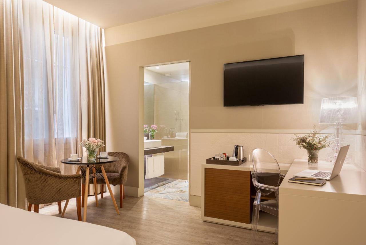 Quarto Duplo Superior com Cama Extra
