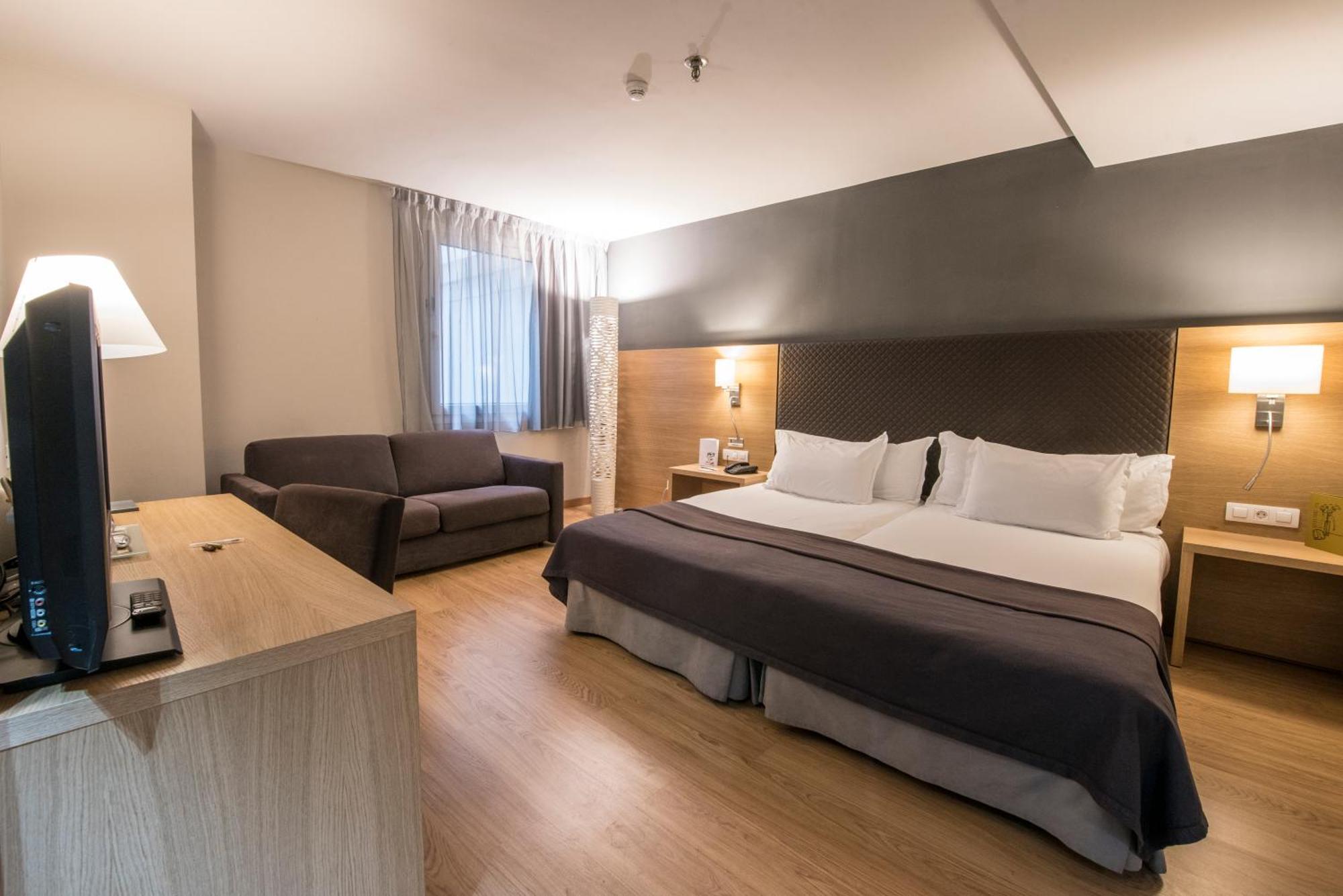Standard Double or Twin Room Extra Bed,1273084918:JPEG