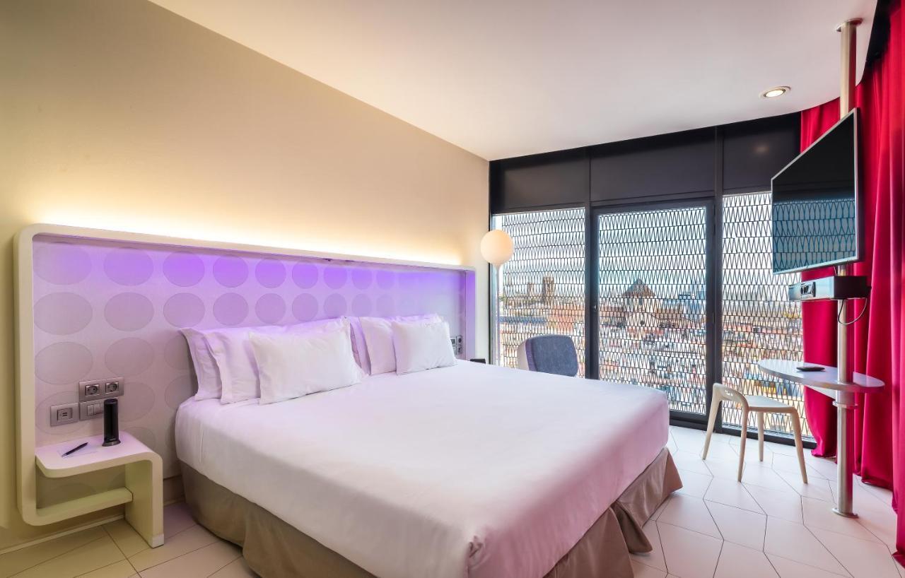 Deluxe Barcelona city View,1345398530:JPEG