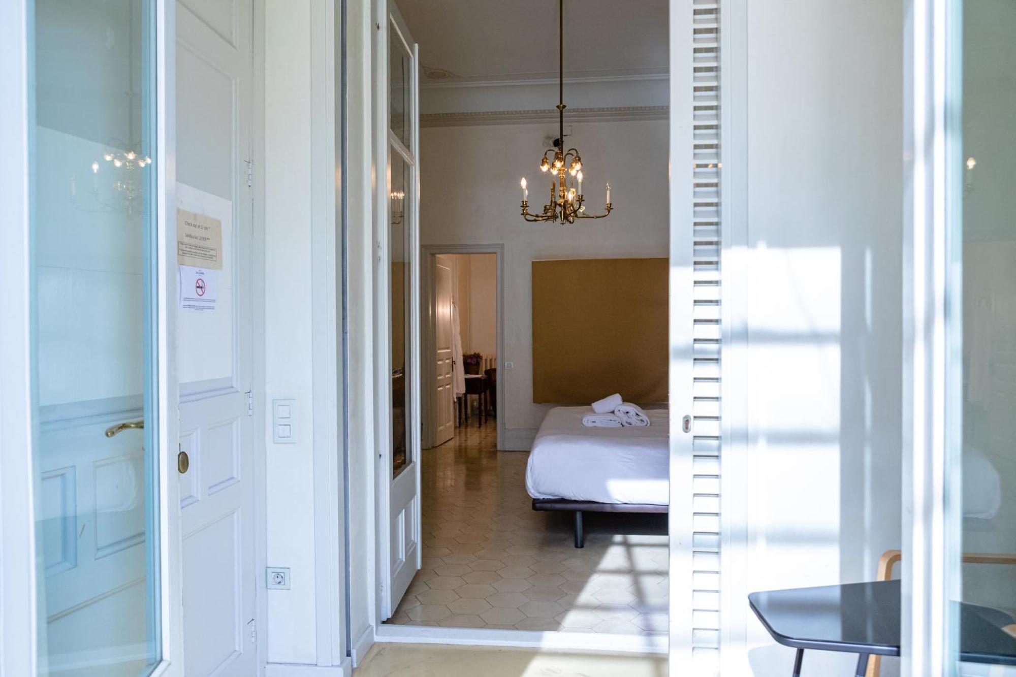 Deluxe Suite,1538949484:JPEG