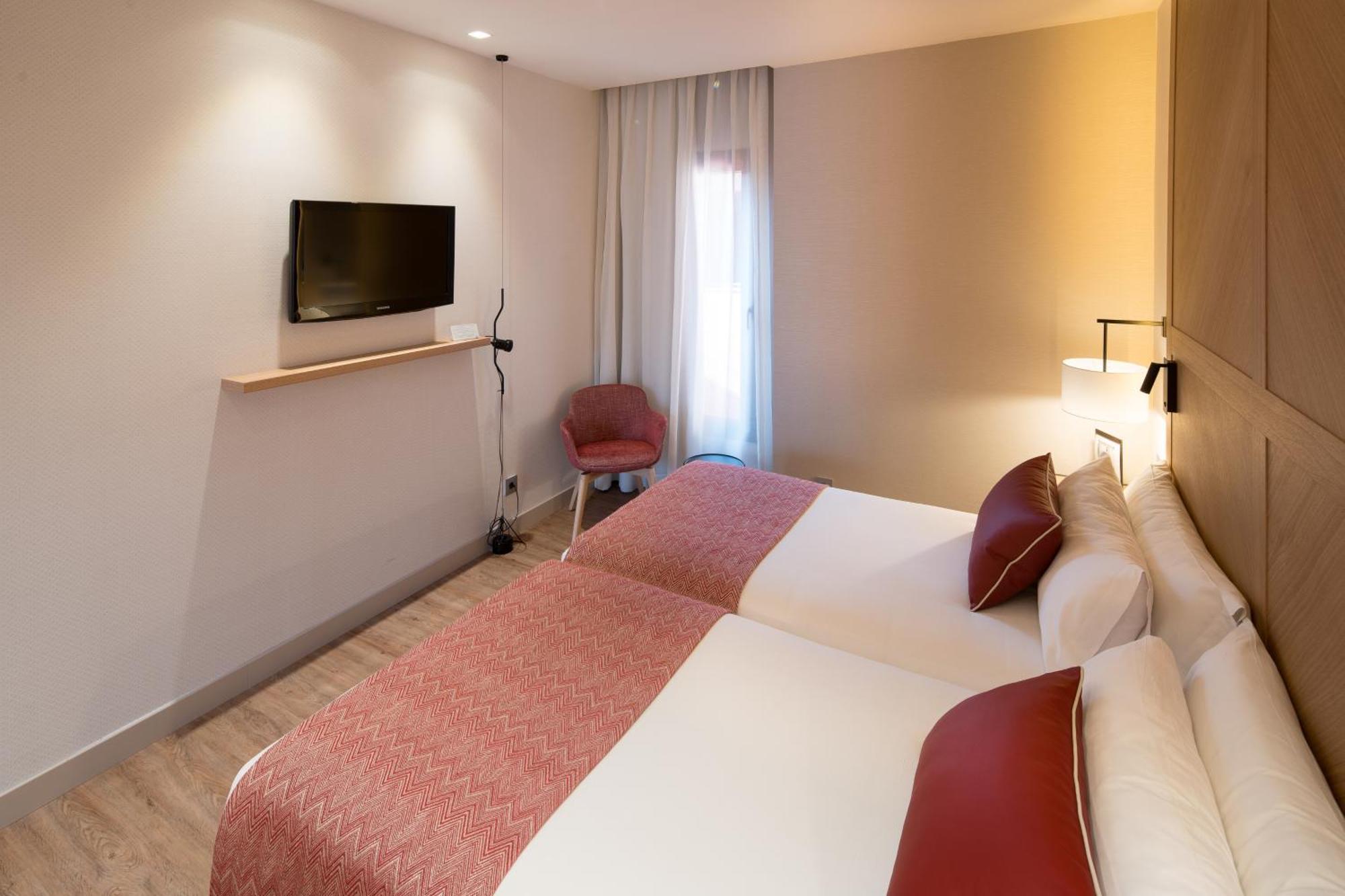 Executive Double Room,1588053362:JPEG
