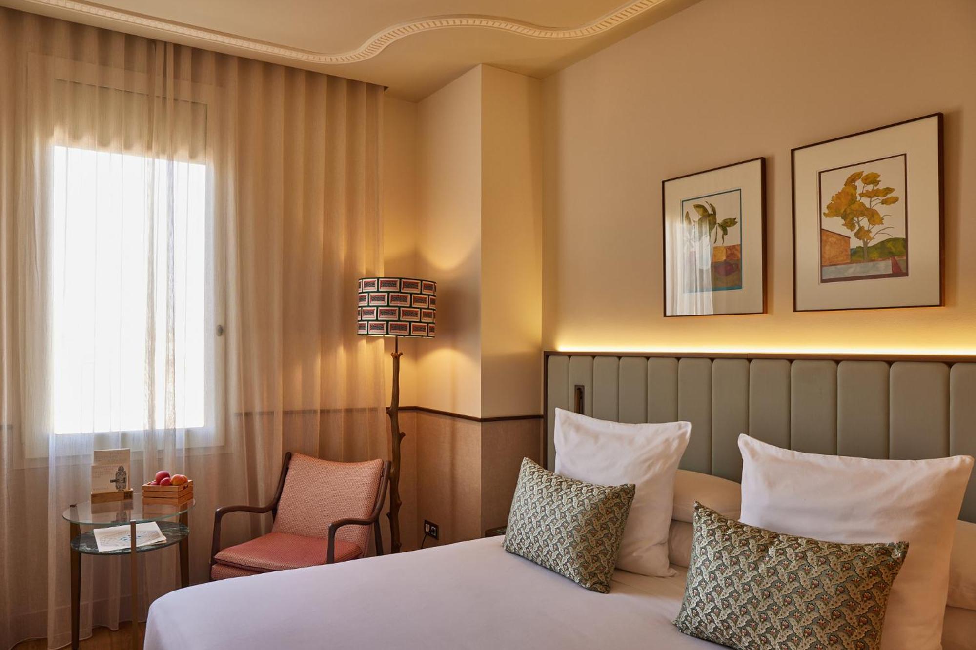 Standard Double Room,1618816994:JPEG