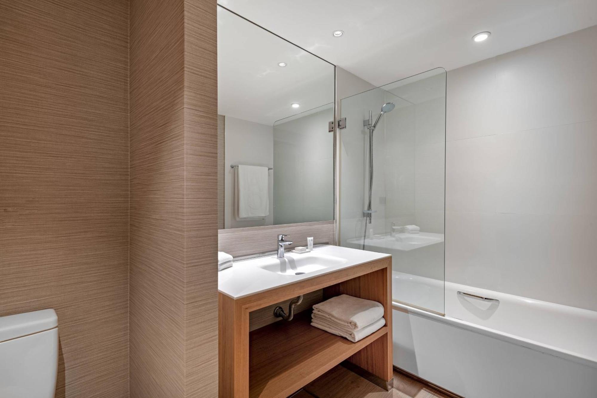 Superior Twin Room,1643136874:JPEG