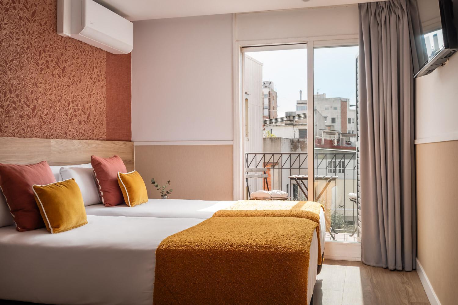 Twin Room Balcony,1658774954:JPEG