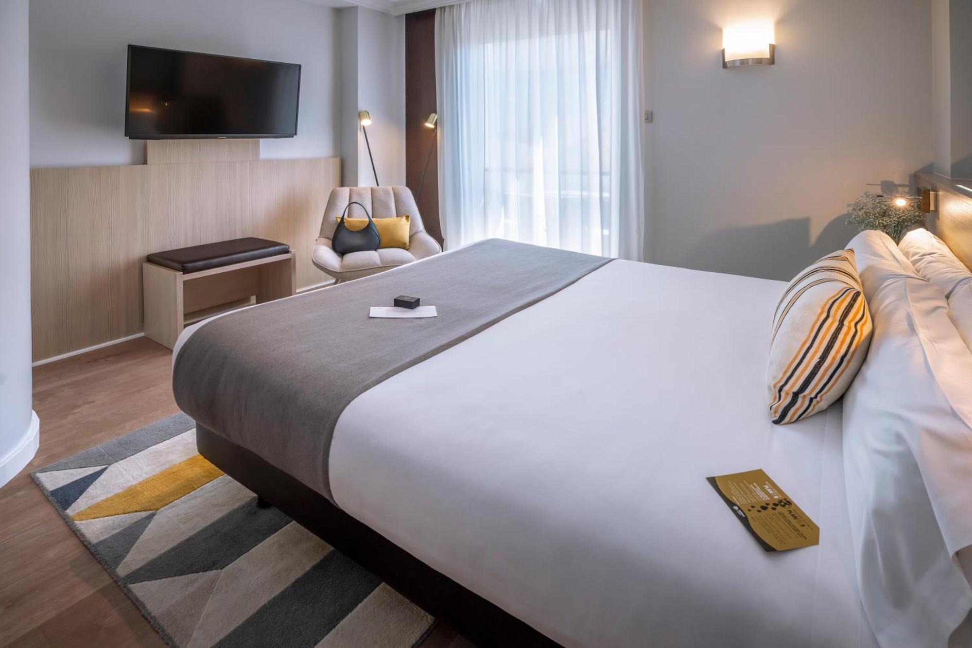 Deluxe Double or Twin Room,1685055545:JPEG