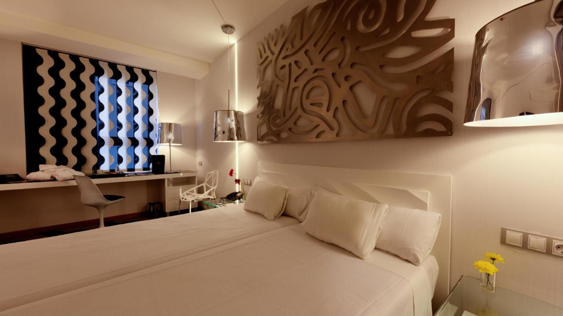 Double or Twin Room Extra Bed,1729991464:JPEG