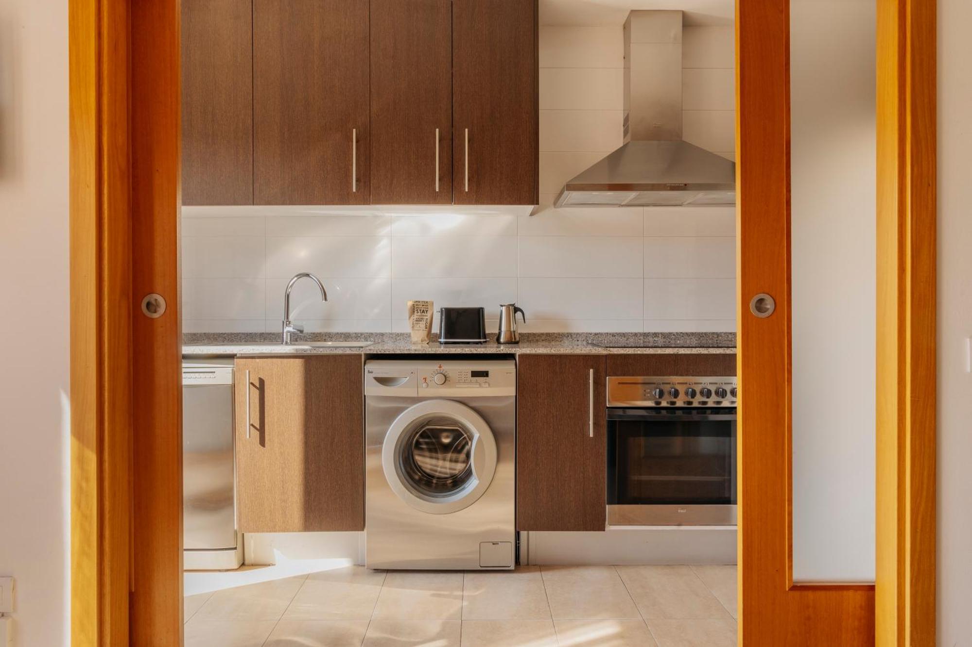 Superior Apartment,1758344242:JPEG