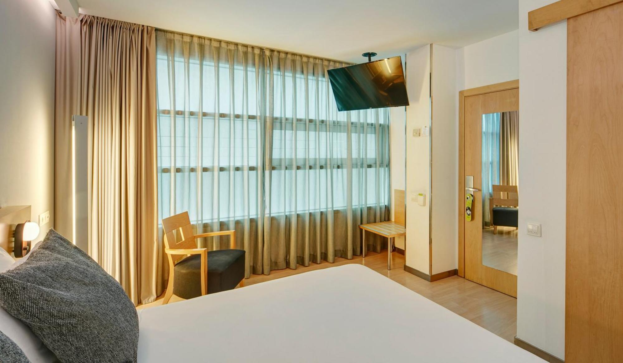 Basic Double Room