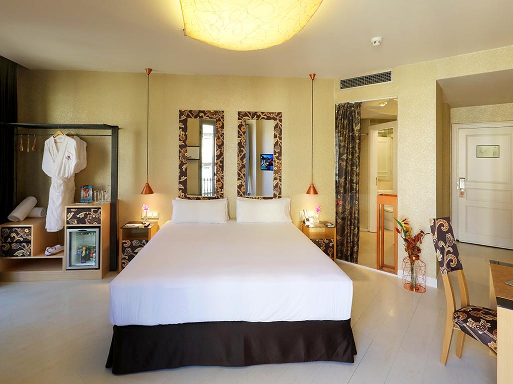 Deluxe Double Room,185001375:JPEG
