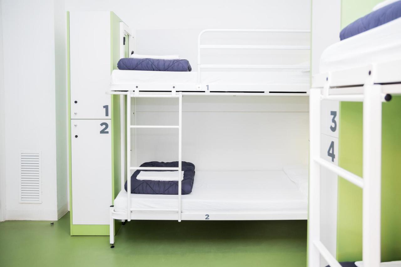Bed 6-Bed Female Dormitory Room