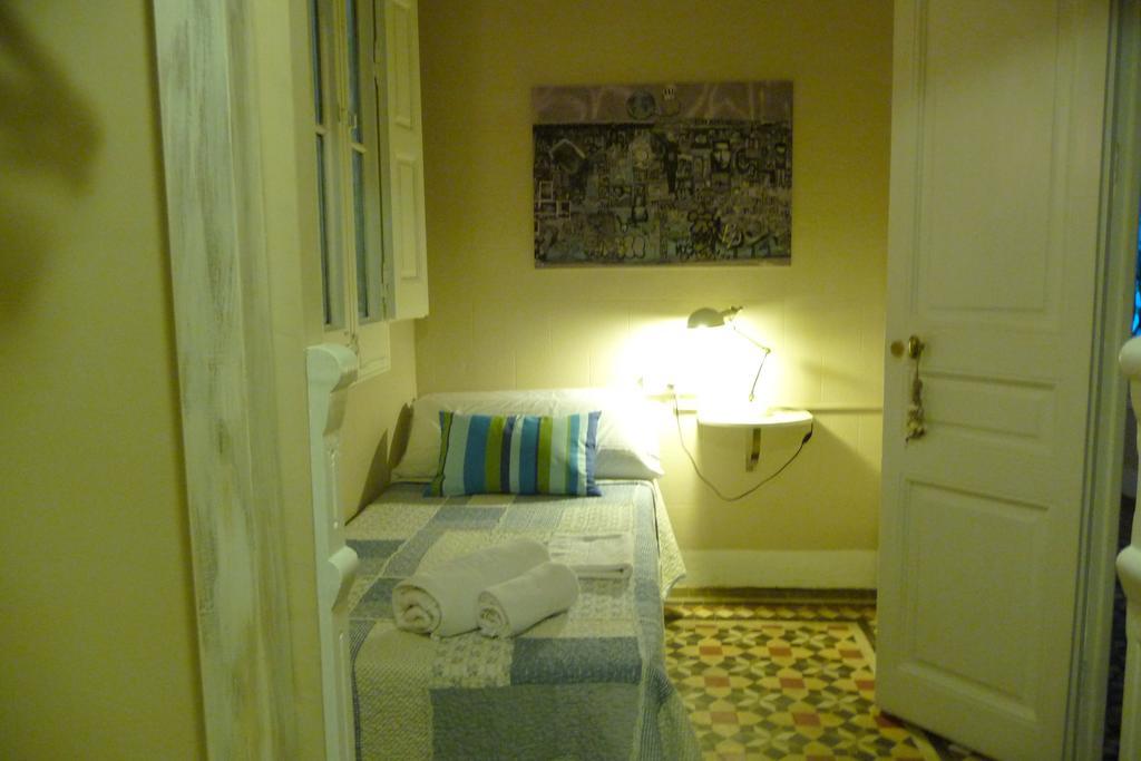 Budget Single Room