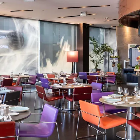 Novotel Barcelona City-2